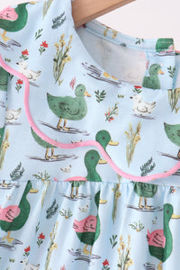 Green mallard ruffle  pants set