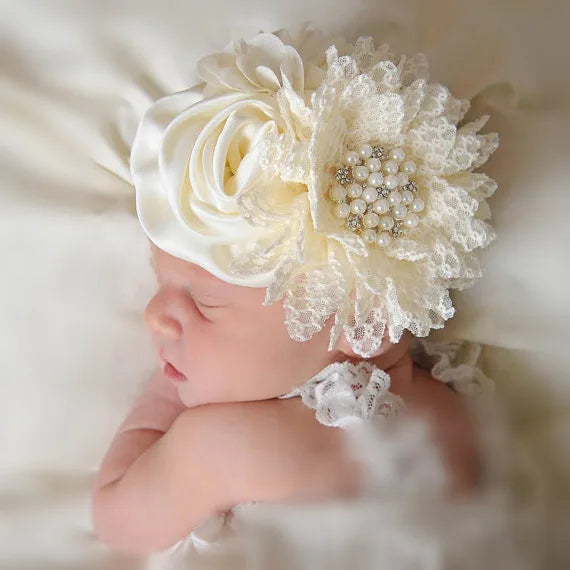 Elegant Chiffon Beaded Baby Hair Accessories showcasing soft floral details with pearl accents for an adorable look on babies.