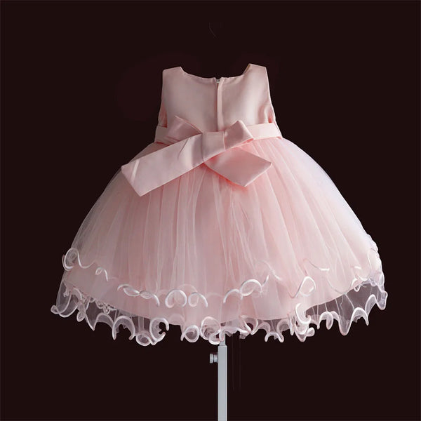 Pink dress for newborns to 3 months with a large satin bow, knee-length tulle gown for birthdays and weddings; back zip.