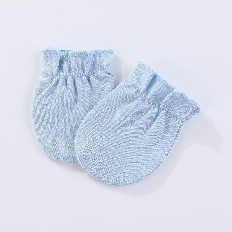 "Chandler" Baby's Layette Set  - 6 Colors