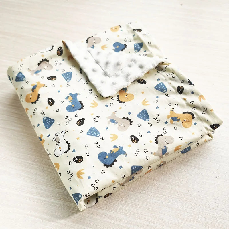 Childrens Minky Blanket, 2-sided cute prints with raised dots, 100x75 cm, soft polyester/cotton for babies and kids.