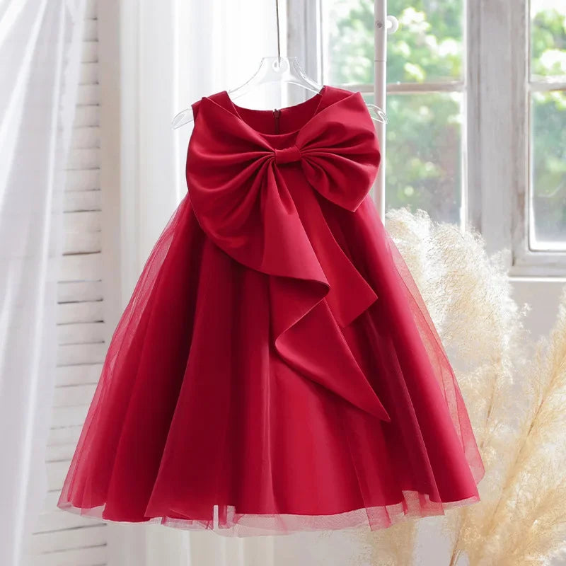 Sari-Elle Elegant Party Dress With Large Bow, red tulle A-line dress for girls aged 4–6.