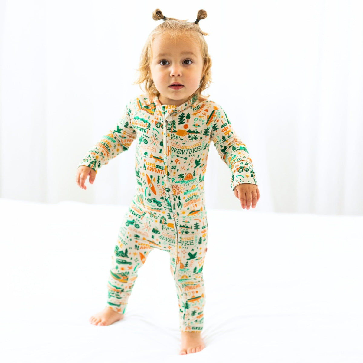 Detail of the tagless design on the Second-Skin Toddler Convertible Romper, ideal for extra-sensitive skin.