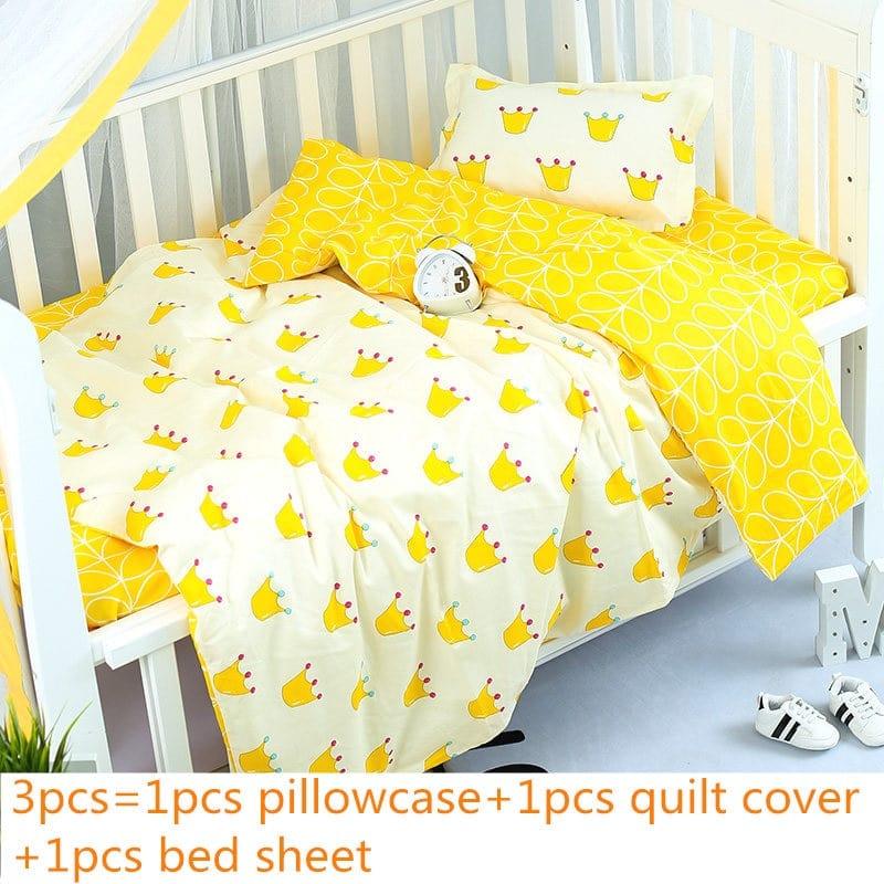 Yellow and white baby bedding sets for nursery crib with crown print pillowcase quilt cover and fitted sheet