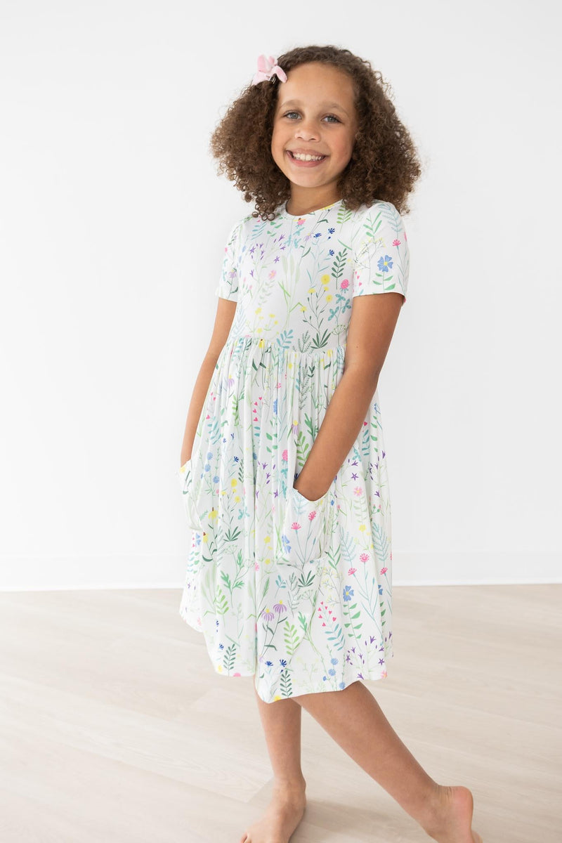 Spring Dandelion Floral Short Sleeve Pocket Twirl Dress