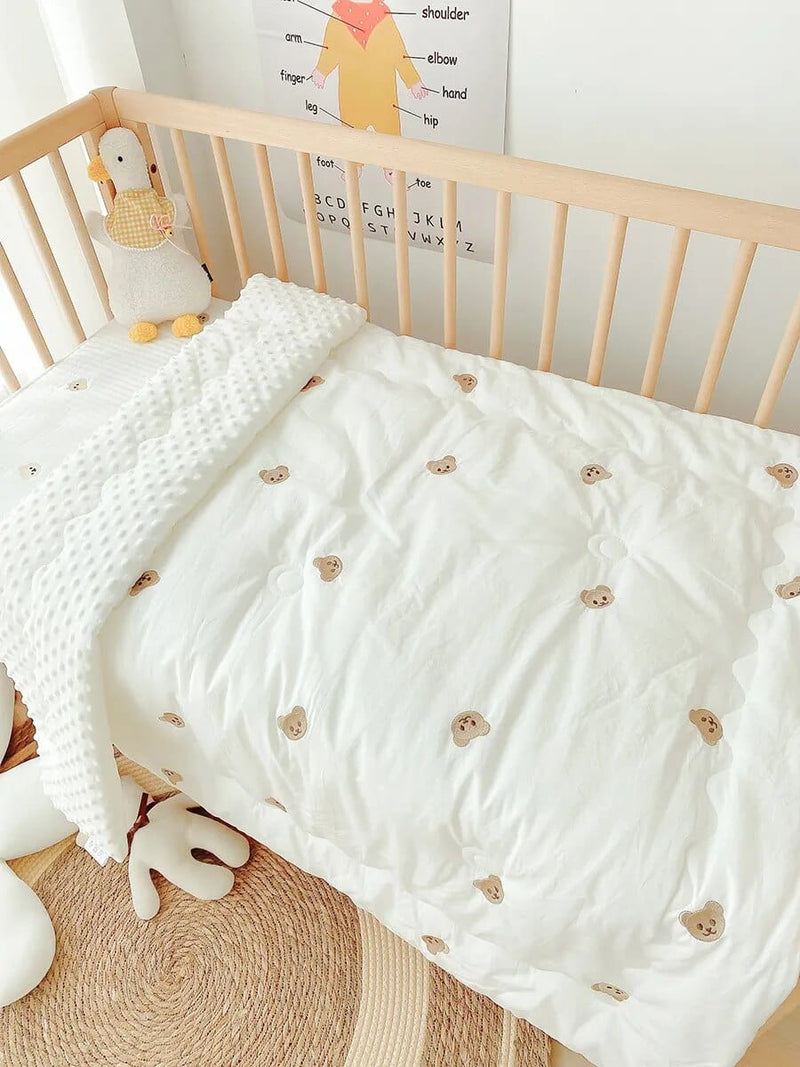 babies blanket bear white lining / 100X120cm thin core Super-Soft Embroidered Children's Comforter -The Palm Beach Baby