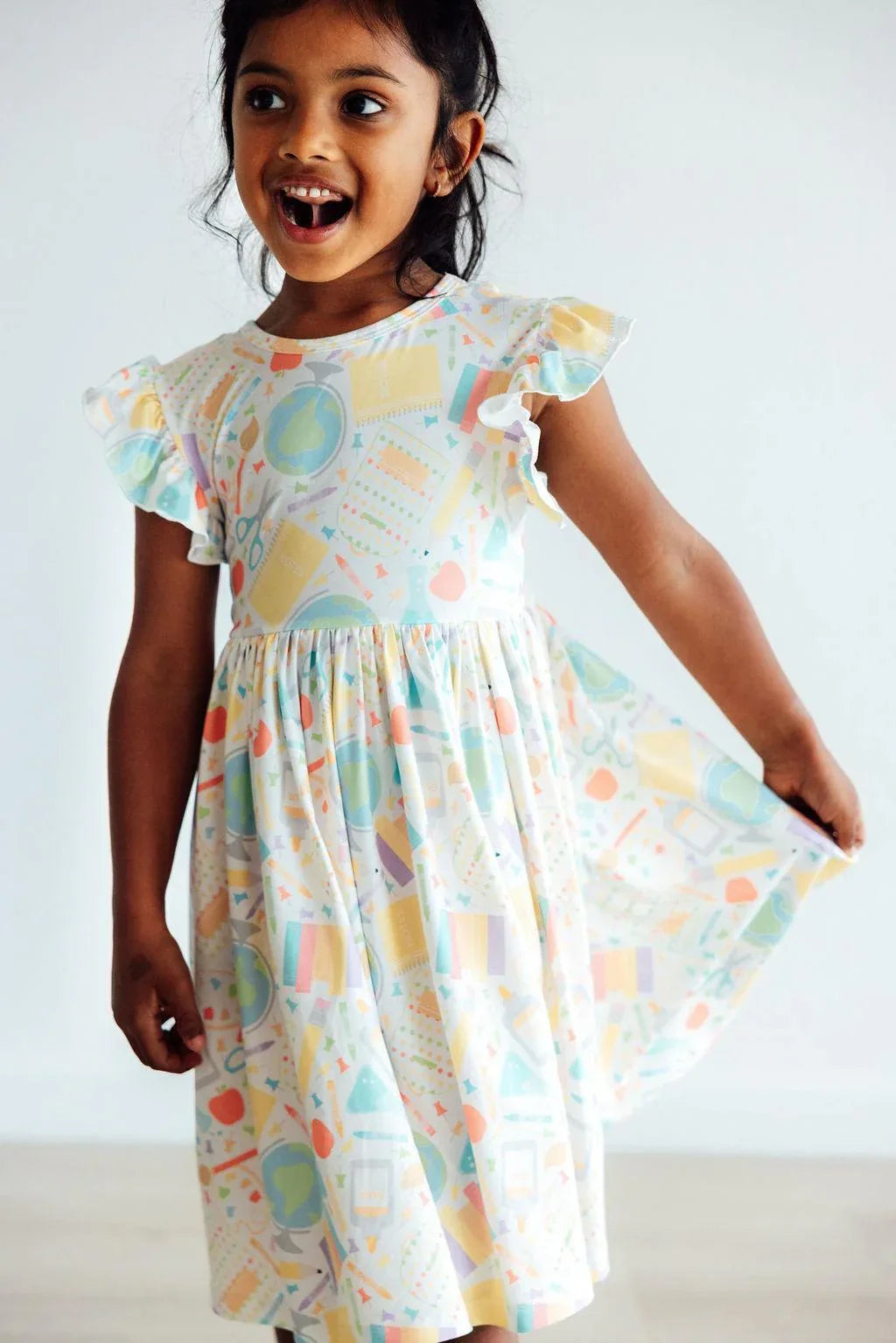 Girls pastel pattern girls flutter sleeve twirl dress with short flutter sleeves for kids