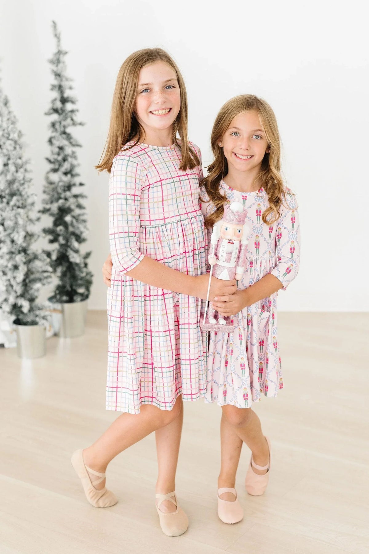 Girls pink plaid twirl dress 3/4 sleeve Mila Rose size 8 on smiling girl
