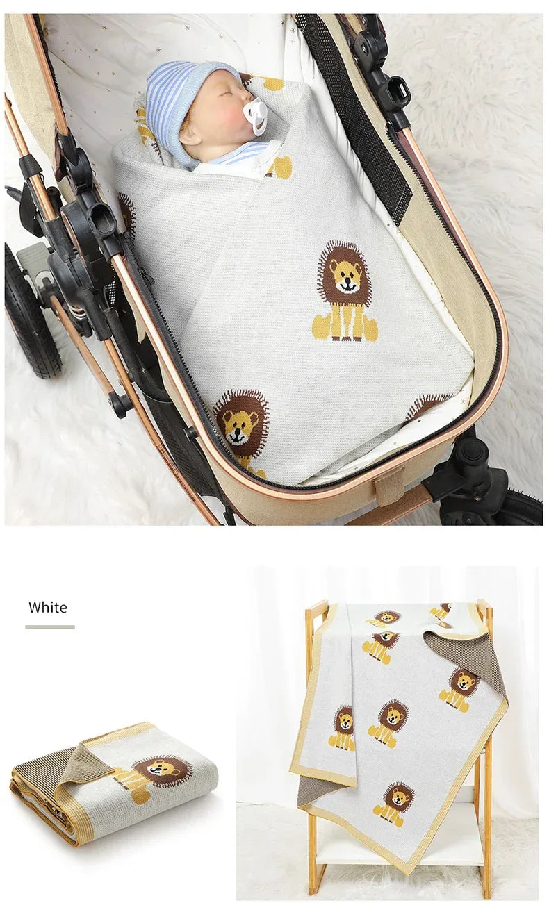 White lion baby blanket cotton with cute lion prints for newborns, soft and cozy for infants