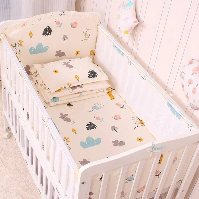 Little mouse baby crib bedding set for babies with cream color and cute mouse and nature prints