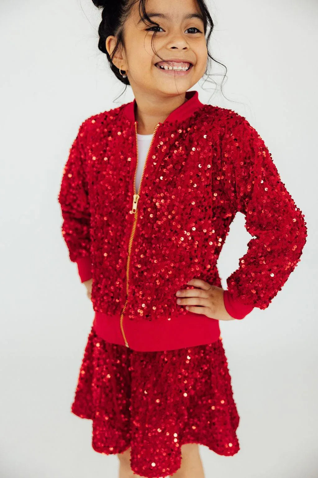 Girls red sequin jacket for girls with long sleeves and zip closure, size suitable for young children