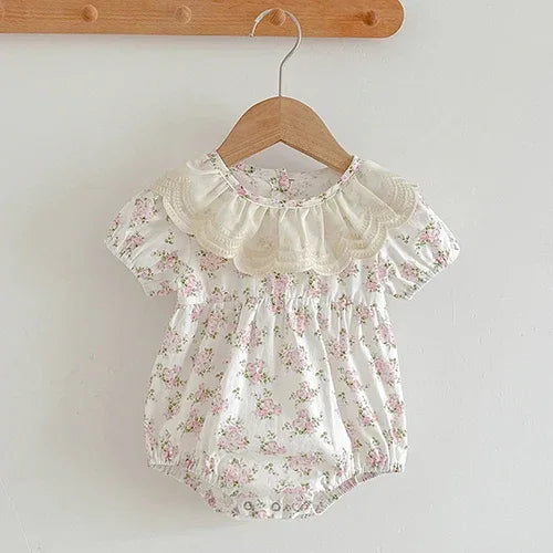 baby girls white floral rompers with lace ruffle collar and short sleeves